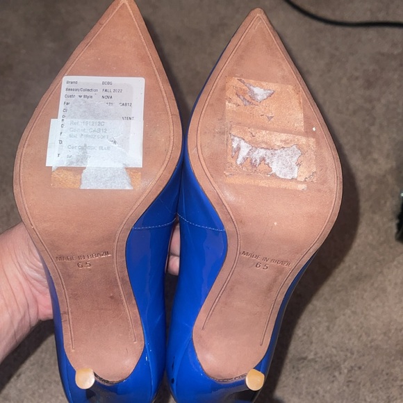 BCBGMAXAZRIA Nova pump - Picture 5 of 5